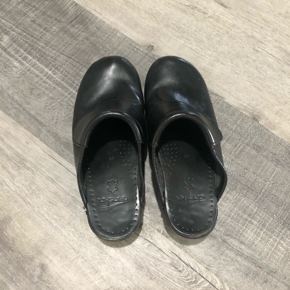 Black hospital Dansko clogs - Picture 2 of 7